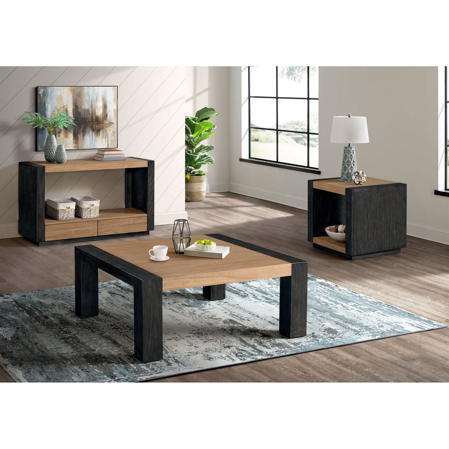 Breckenridge - Table